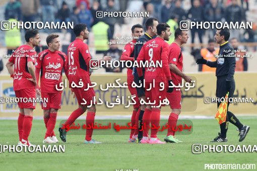 518933, Tehran, [*parameter:4*], لیگ برتر فوتبال ایران، Persian Gulf Cup، Week 20، Second Leg، Persepolis 2 v 0 Tractor Sazi on 2017/02/05 at Azadi Stadium