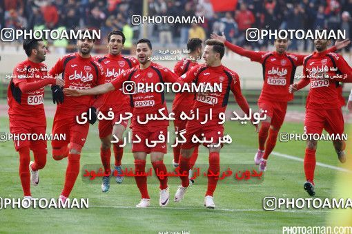 518625, Tehran, [*parameter:4*], لیگ برتر فوتبال ایران، Persian Gulf Cup، Week 20، Second Leg، Persepolis 2 v 0 Tractor Sazi on 2017/02/05 at Azadi Stadium