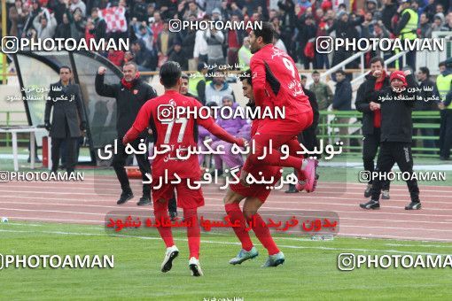 650705, Tehran, [*parameter:4*], لیگ برتر فوتبال ایران، Persian Gulf Cup، Week 20، Second Leg، Persepolis 2 v 0 Tractor Sazi on 2017/02/05 at Azadi Stadium