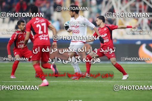 650688, Tehran, [*parameter:4*], لیگ برتر فوتبال ایران، Persian Gulf Cup، Week 20، Second Leg، Persepolis 2 v 0 Tractor Sazi on 2017/02/05 at Azadi Stadium