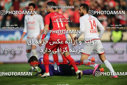 650725, Tehran, [*parameter:4*], لیگ برتر فوتبال ایران، Persian Gulf Cup، Week 20، Second Leg، Persepolis 2 v 0 Tractor Sazi on 2017/02/05 at Azadi Stadium