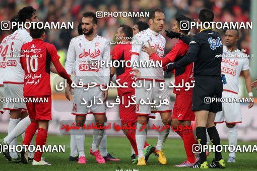 650572, Tehran, [*parameter:4*], لیگ برتر فوتبال ایران، Persian Gulf Cup، Week 20، Second Leg، Persepolis 2 v 0 Tractor Sazi on 2017/02/05 at Azadi Stadium