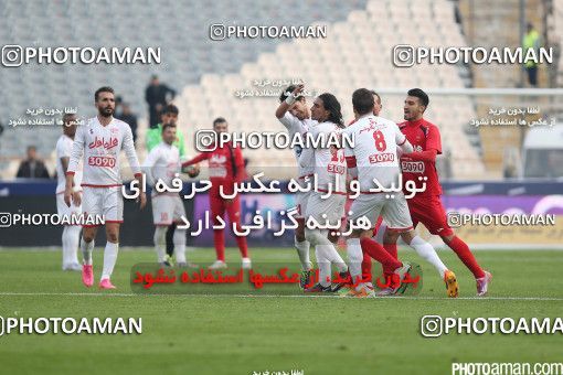 519290, Tehran, [*parameter:4*], لیگ برتر فوتبال ایران، Persian Gulf Cup، Week 20، Second Leg، Persepolis 2 v 0 Tractor Sazi on 2017/02/05 at Azadi Stadium