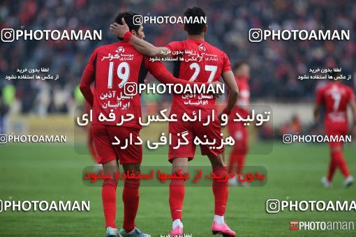 519399, Tehran, [*parameter:4*], لیگ برتر فوتبال ایران، Persian Gulf Cup، Week 20، Second Leg، Persepolis 2 v 0 Tractor Sazi on 2017/02/05 at Azadi Stadium