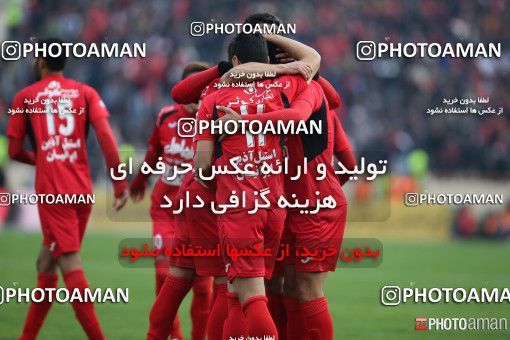 519387, Tehran, [*parameter:4*], لیگ برتر فوتبال ایران، Persian Gulf Cup، Week 20، Second Leg، Persepolis 2 v 0 Tractor Sazi on 2017/02/05 at Azadi Stadium