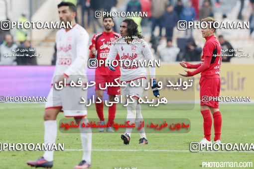 518959, Tehran, [*parameter:4*], لیگ برتر فوتبال ایران، Persian Gulf Cup، Week 20، Second Leg، Persepolis 2 v 0 Tractor Sazi on 2017/02/05 at Azadi Stadium