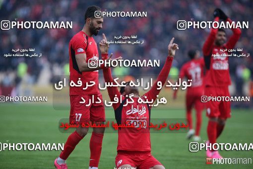 519396, Tehran, [*parameter:4*], لیگ برتر فوتبال ایران، Persian Gulf Cup، Week 20، Second Leg، Persepolis 2 v 0 Tractor Sazi on 2017/02/05 at Azadi Stadium
