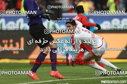 519841, Tehran, [*parameter:4*], لیگ برتر فوتبال ایران، Persian Gulf Cup، Week 20، Second Leg، Persepolis 2 v 0 Tractor Sazi on 2017/02/05 at Azadi Stadium