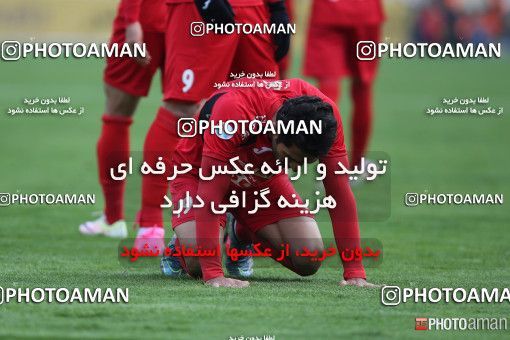 519390, Tehran, [*parameter:4*], لیگ برتر فوتبال ایران، Persian Gulf Cup، Week 20، Second Leg، Persepolis 2 v 0 Tractor Sazi on 2017/02/05 at Azadi Stadium