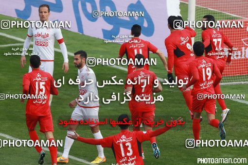 521654, Tehran, [*parameter:4*], لیگ برتر فوتبال ایران، Persian Gulf Cup، Week 20، Second Leg، Persepolis 2 v 0 Tractor Sazi on 2017/02/05 at Azadi Stadium