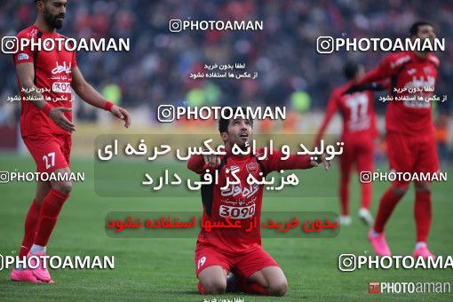 519393, Tehran, [*parameter:4*], لیگ برتر فوتبال ایران، Persian Gulf Cup، Week 20، Second Leg، Persepolis 2 v 0 Tractor Sazi on 2017/02/05 at Azadi Stadium
