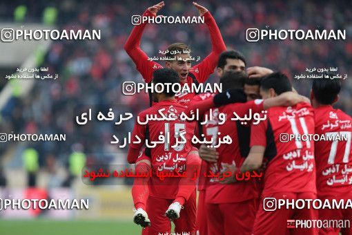 519383, Tehran, [*parameter:4*], لیگ برتر فوتبال ایران، Persian Gulf Cup، Week 20، Second Leg، Persepolis 2 v 0 Tractor Sazi on 2017/02/05 at Azadi Stadium