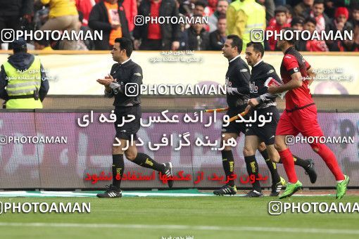 558649, Tehran, Iran, لیگ برتر فوتبال ایران، Persian Gulf Cup، Week 21، Second Leg، Esteghlal 3 v 2 Persepolis on 2017/02/12 at Azadi Stadium
