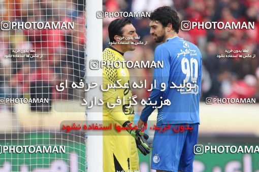 558857, Tehran, Iran, لیگ برتر فوتبال ایران، Persian Gulf Cup، Week 21، Second Leg، Esteghlal 3 v 2 Persepolis on 2017/02/12 at Azadi Stadium