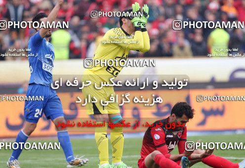 558869, Tehran, Iran, لیگ برتر فوتبال ایران، Persian Gulf Cup، Week 21، Second Leg، Esteghlal 3 v 2 Persepolis on 2017/02/12 at Azadi Stadium
