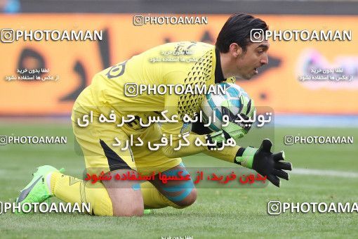 558892, Tehran, Iran, لیگ برتر فوتبال ایران، Persian Gulf Cup، Week 21، Second Leg، Esteghlal 3 v 2 Persepolis on 2017/02/12 at Azadi Stadium