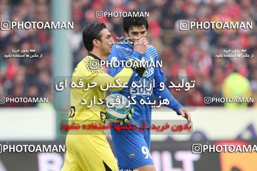 558999, Tehran, Iran, لیگ برتر فوتبال ایران، Persian Gulf Cup، Week 21، Second Leg، Esteghlal 3 v 2 Persepolis on 2017/02/12 at Azadi Stadium