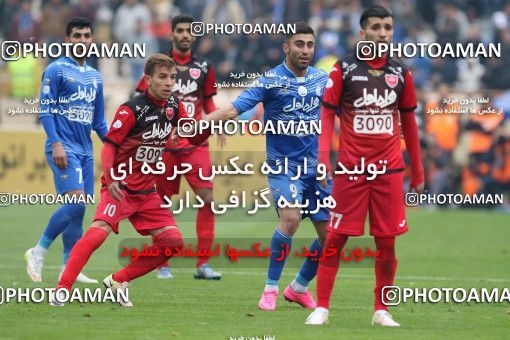 558957, Tehran, Iran, لیگ برتر فوتبال ایران، Persian Gulf Cup، Week 21، Second Leg، Esteghlal 3 v 2 Persepolis on 2017/02/12 at Azadi Stadium