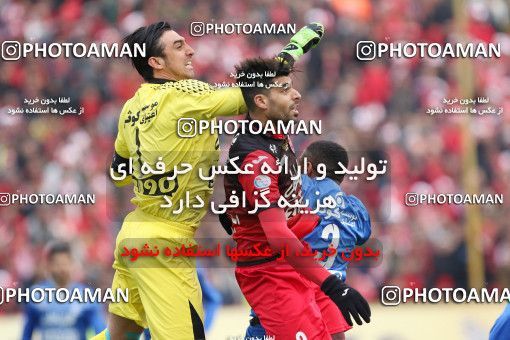 558741, Tehran, Iran, لیگ برتر فوتبال ایران، Persian Gulf Cup، Week 21، Second Leg، Esteghlal 3 v 2 Persepolis on 2017/02/12 at Azadi Stadium