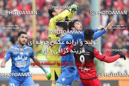 558898, Tehran, Iran, لیگ برتر فوتبال ایران، Persian Gulf Cup، Week 21، Second Leg، Esteghlal 3 v 2 Persepolis on 2017/02/12 at Azadi Stadium
