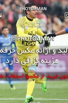 558891, Tehran, Iran, لیگ برتر فوتبال ایران، Persian Gulf Cup، Week 21، Second Leg، Esteghlal 3 v 2 Persepolis on 2017/02/12 at Azadi Stadium