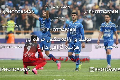 558800, Tehran, Iran, لیگ برتر فوتبال ایران، Persian Gulf Cup، Week 21، Second Leg، Esteghlal 3 v 2 Persepolis on 2017/02/12 at Azadi Stadium