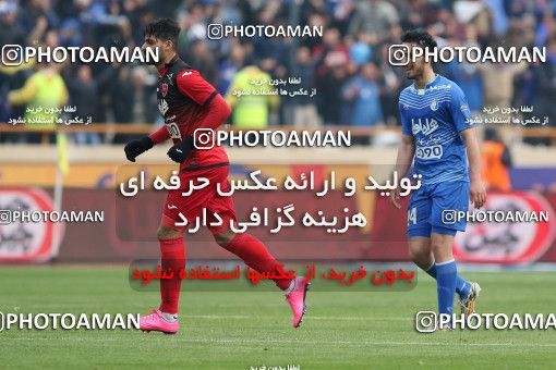 558981, Tehran, Iran, لیگ برتر فوتبال ایران، Persian Gulf Cup، Week 21، Second Leg، Esteghlal 3 v 2 Persepolis on 2017/02/12 at Azadi Stadium