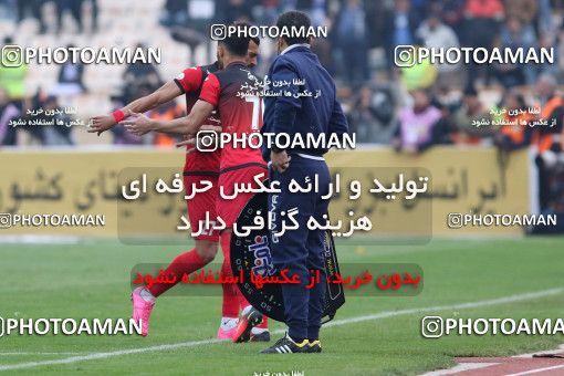 558748, Tehran, Iran, لیگ برتر فوتبال ایران، Persian Gulf Cup، Week 21، Second Leg، Esteghlal 3 v 2 Persepolis on 2017/02/12 at Azadi Stadium