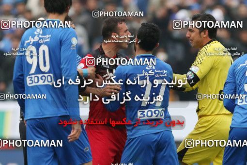 558709, Tehran, Iran, لیگ برتر فوتبال ایران، Persian Gulf Cup، Week 21، Second Leg، Esteghlal 3 v 2 Persepolis on 2017/02/12 at Azadi Stadium
