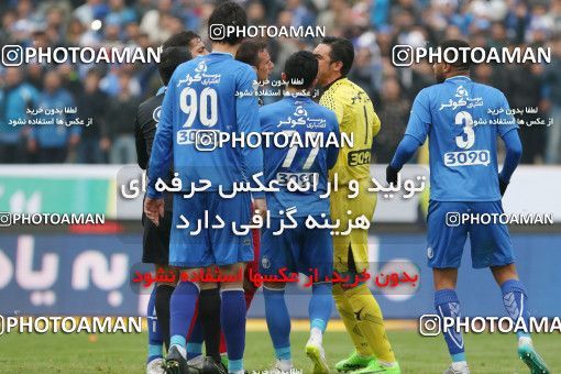 558959, Tehran, Iran, لیگ برتر فوتبال ایران، Persian Gulf Cup، Week 21، Second Leg، Esteghlal 3 v 2 Persepolis on 2017/02/12 at Azadi Stadium