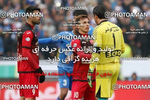 558927, Tehran, Iran, لیگ برتر فوتبال ایران، Persian Gulf Cup، Week 21، Second Leg، Esteghlal 3 v 2 Persepolis on 2017/02/12 at Azadi Stadium