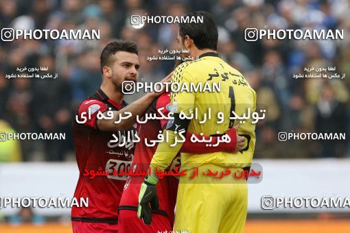 558734, Tehran, Iran, لیگ برتر فوتبال ایران، Persian Gulf Cup، Week 21، Second Leg، Esteghlal 3 v 2 Persepolis on 2017/02/12 at Azadi Stadium