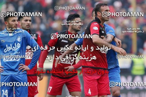 558993, Tehran, Iran, لیگ برتر فوتبال ایران، Persian Gulf Cup، Week 21، Second Leg، Esteghlal 3 v 2 Persepolis on 2017/02/12 at Azadi Stadium
