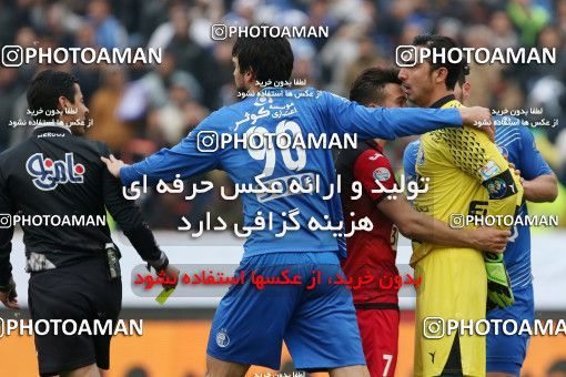 558805, Tehran, Iran, لیگ برتر فوتبال ایران، Persian Gulf Cup، Week 21، Second Leg، Esteghlal 3 v 2 Persepolis on 2017/02/12 at Azadi Stadium