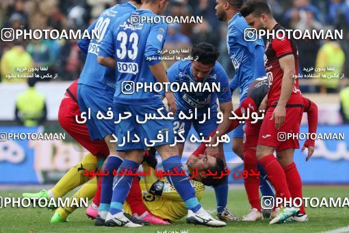 558974, Tehran, Iran, لیگ برتر فوتبال ایران، Persian Gulf Cup، Week 21، Second Leg، Esteghlal 3 v 2 Persepolis on 2017/02/12 at Azadi Stadium
