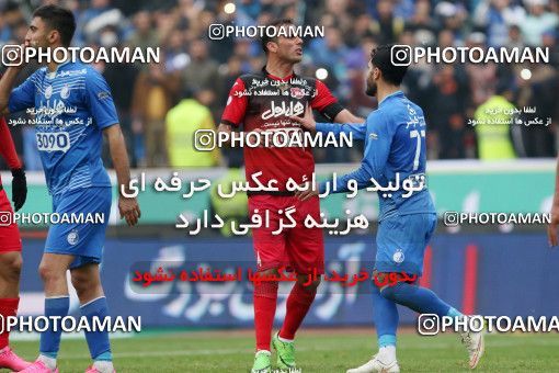 558655, Tehran, Iran, لیگ برتر فوتبال ایران، Persian Gulf Cup، Week 21، Second Leg، Esteghlal 3 v 2 Persepolis on 2017/02/12 at Azadi Stadium