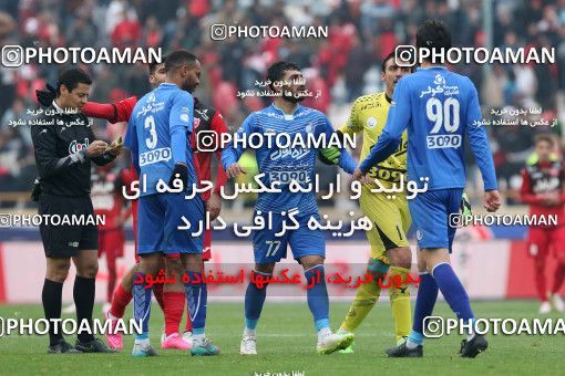 558868, Tehran, Iran, لیگ برتر فوتبال ایران، Persian Gulf Cup، Week 21، Second Leg، Esteghlal 3 v 2 Persepolis on 2017/02/12 at Azadi Stadium