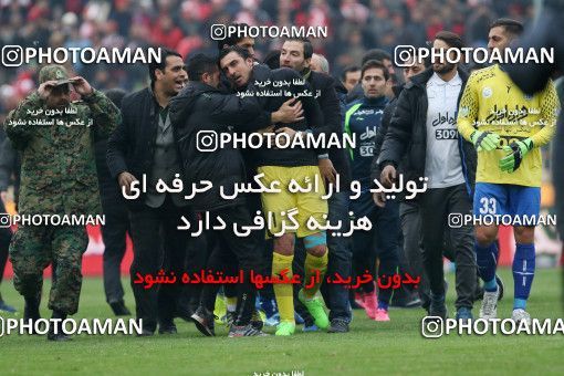 558711, Tehran, Iran, لیگ برتر فوتبال ایران، Persian Gulf Cup، Week 21، Second Leg، Esteghlal 3 v 2 Persepolis on 2017/02/12 at Azadi Stadium