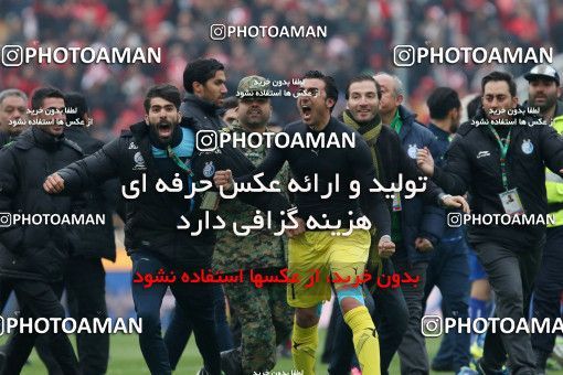 558926, Tehran, Iran, لیگ برتر فوتبال ایران، Persian Gulf Cup، Week 21، Second Leg، Esteghlal 3 v 2 Persepolis on 2017/02/12 at Azadi Stadium