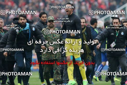 558712, Tehran, Iran, لیگ برتر فوتبال ایران، Persian Gulf Cup، Week 21، Second Leg، Esteghlal 3 v 2 Persepolis on 2017/02/12 at Azadi Stadium