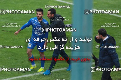 556978, Tehran, Iran, لیگ برتر فوتبال ایران، Persian Gulf Cup، Week 21، Second Leg، Esteghlal 3 v 2 Persepolis on 2017/02/12 at Azadi Stadium