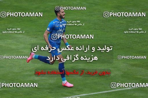 556763, Tehran, Iran, لیگ برتر فوتبال ایران، Persian Gulf Cup، Week 21، Second Leg، Esteghlal 3 v 2 Persepolis on 2017/02/12 at Azadi Stadium