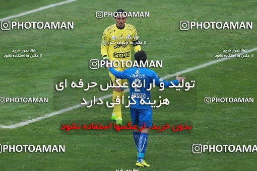 557264, Tehran, Iran, لیگ برتر فوتبال ایران، Persian Gulf Cup، Week 21، Second Leg، Esteghlal 3 v 2 Persepolis on 2017/02/12 at Azadi Stadium