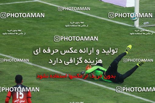 557214, Tehran, Iran, لیگ برتر فوتبال ایران، Persian Gulf Cup، Week 21، Second Leg، Esteghlal 3 v 2 Persepolis on 2017/02/12 at Azadi Stadium