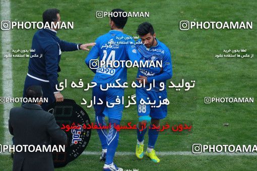 556599, Tehran, Iran, لیگ برتر فوتبال ایران، Persian Gulf Cup، Week 21، Second Leg، Esteghlal 3 v 2 Persepolis on 2017/02/12 at Azadi Stadium