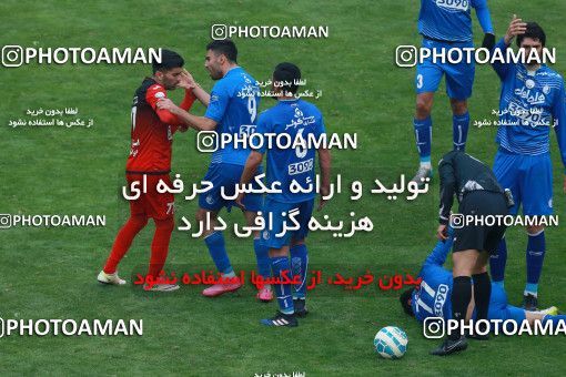 556756, Tehran, Iran, لیگ برتر فوتبال ایران، Persian Gulf Cup، Week 21، Second Leg، Esteghlal 3 v 2 Persepolis on 2017/02/12 at Azadi Stadium