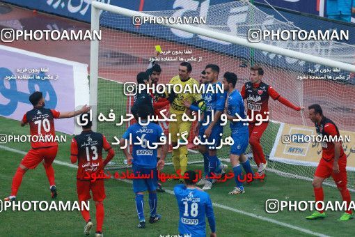 556457, Tehran, Iran, لیگ برتر فوتبال ایران، Persian Gulf Cup، Week 21، Second Leg، Esteghlal 3 v 2 Persepolis on 2017/02/12 at Azadi Stadium
