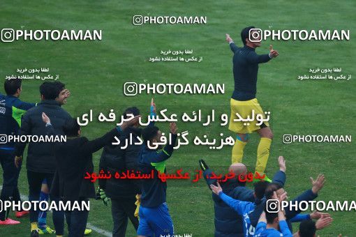 556882, Tehran, Iran, لیگ برتر فوتبال ایران، Persian Gulf Cup، Week 21، Second Leg، Esteghlal 3 v 2 Persepolis on 2017/02/12 at Azadi Stadium