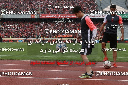 556855, Tehran, Iran, لیگ برتر فوتبال ایران، Persian Gulf Cup، Week 21، Second Leg، Esteghlal 3 v 2 Persepolis on 2017/02/12 at Azadi Stadium