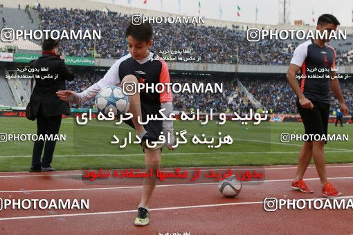 556635, Tehran, Iran, لیگ برتر فوتبال ایران، Persian Gulf Cup، Week 21، Second Leg، Esteghlal 3 v 2 Persepolis on 2017/02/12 at Azadi Stadium